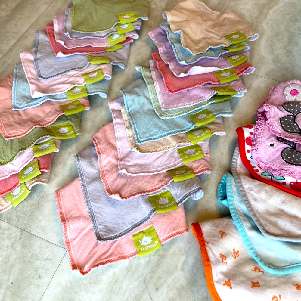 BABY BIB LOT—24 KeaBabies Bandana Snap Bibs Plus 6 Others